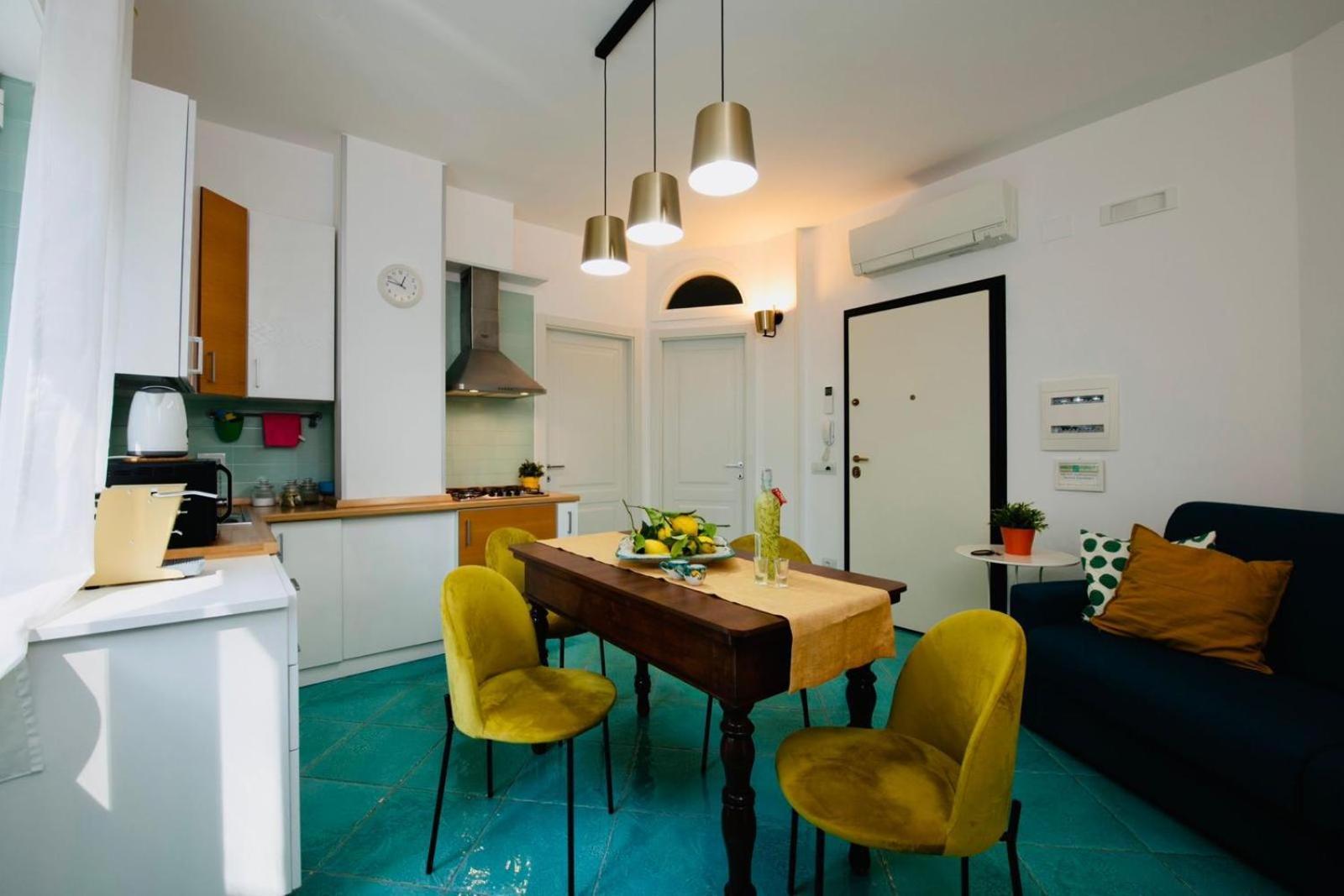 Amalfia Apartments Exterior photo