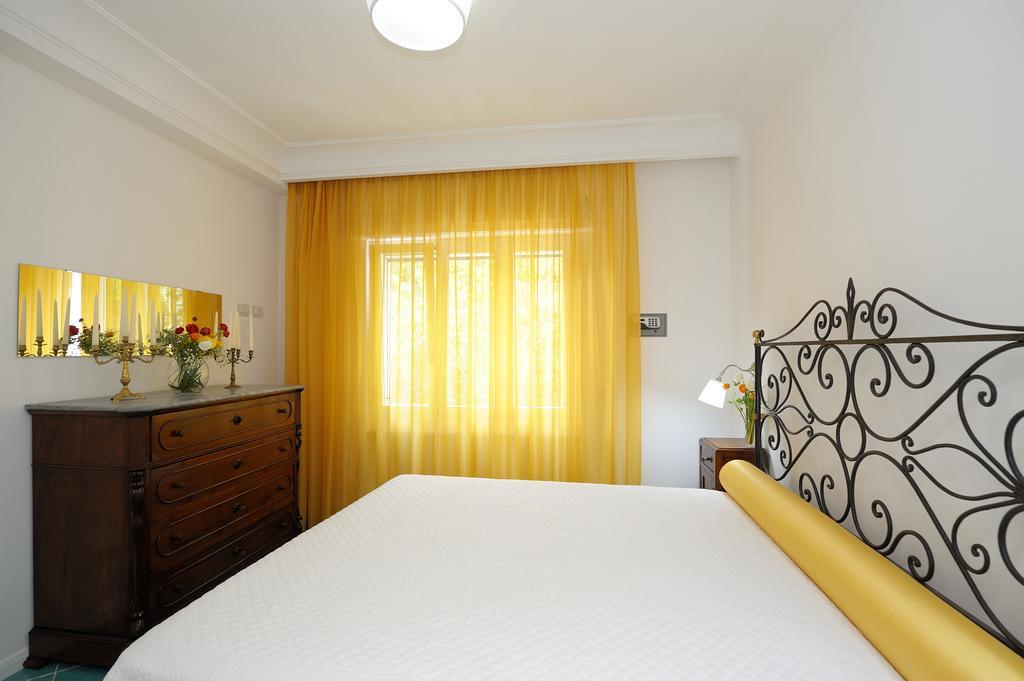 Amalfia Apartments Room photo